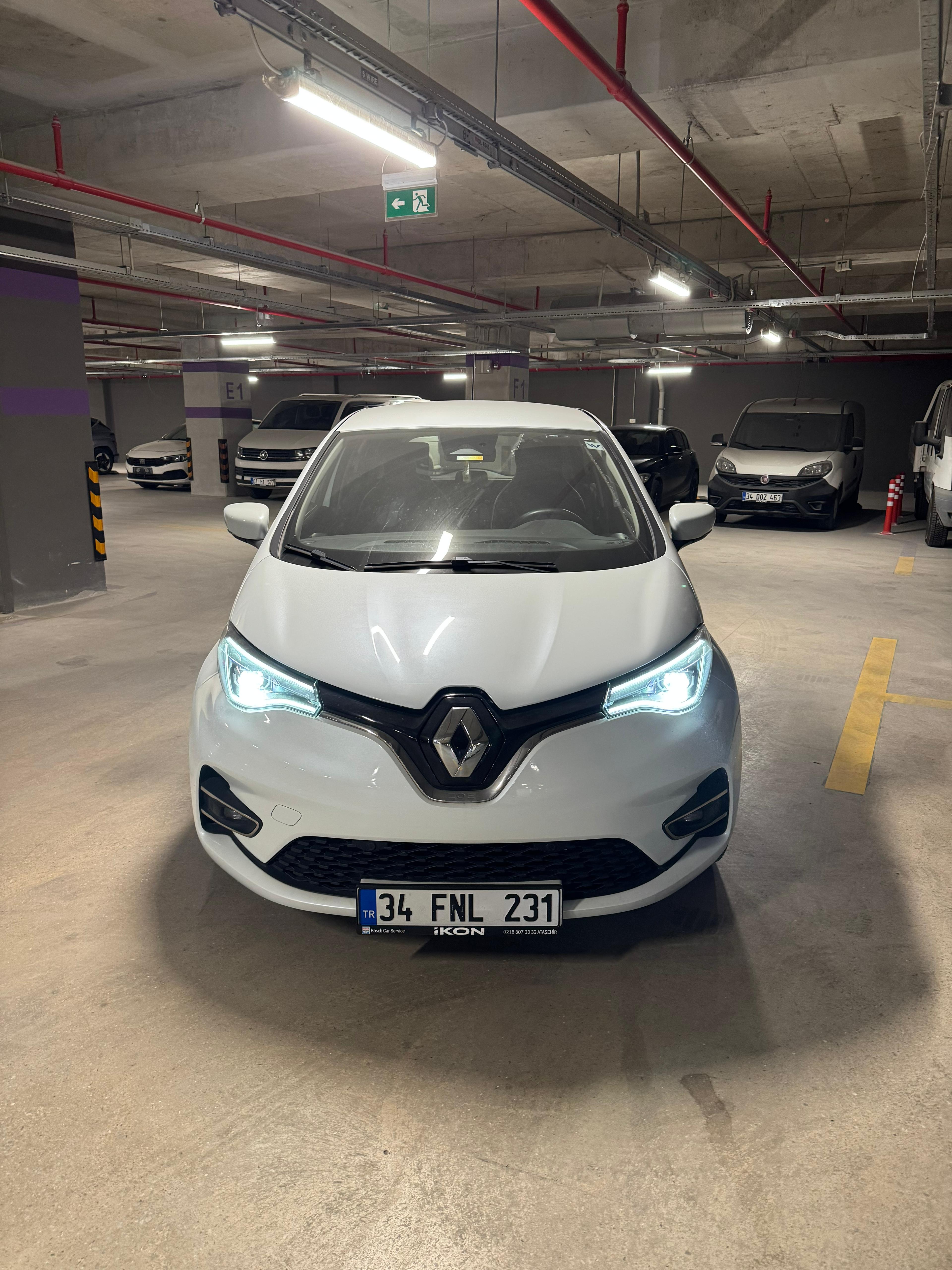 Satılık Renault ZOE 2022 - İstanbul Ümraniye